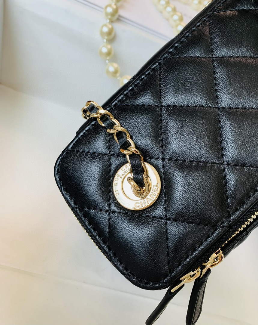 Chanel AP2582 Vanity with Chain lambskin Black