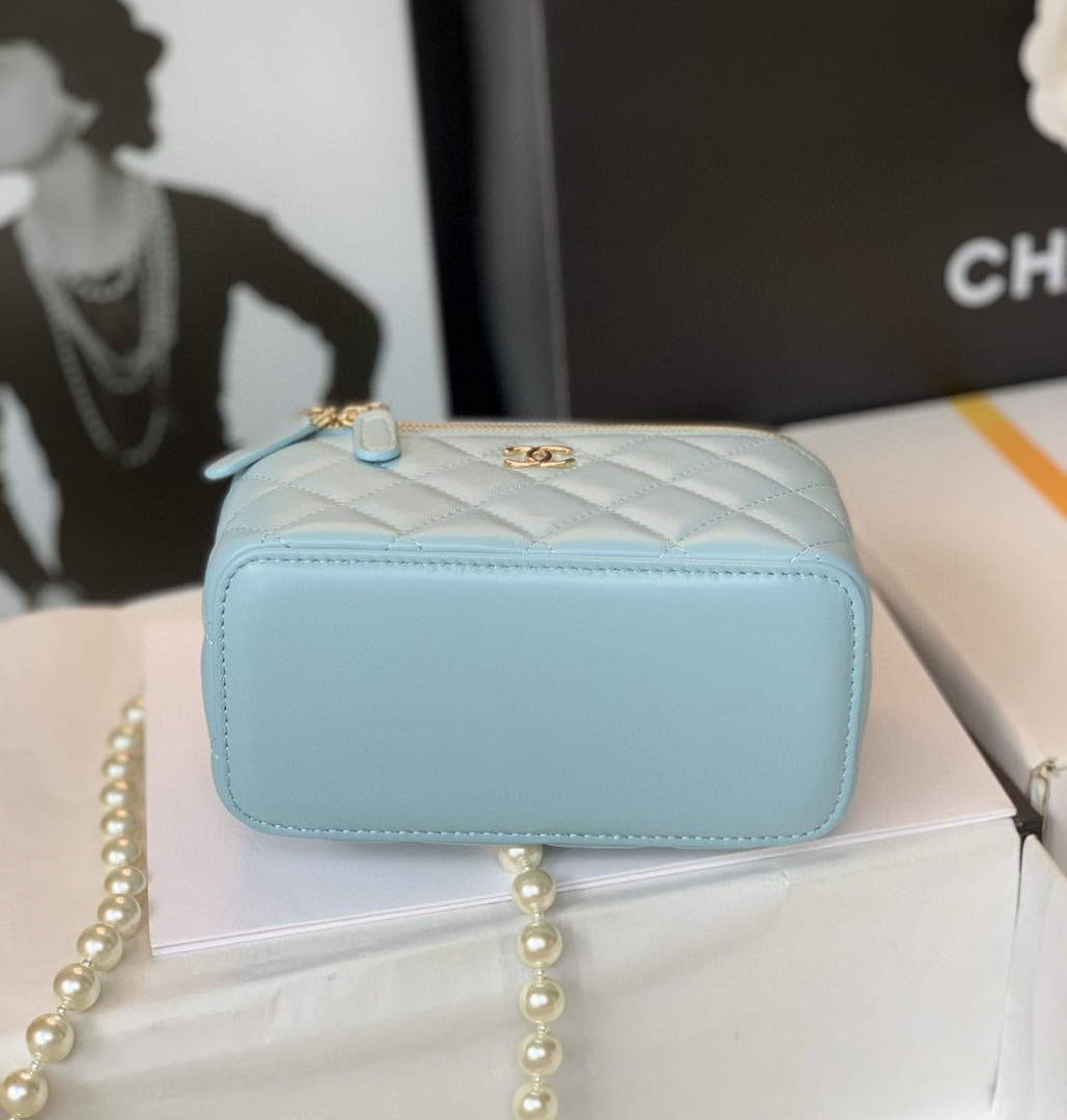 Chanel AP2582 Vanity with Chain lambskin Blue