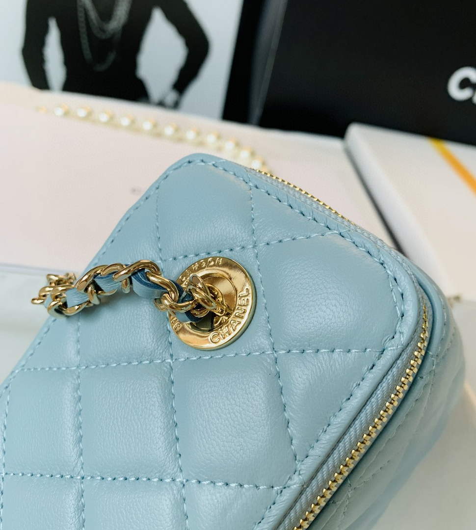 Chanel AP2582 Vanity with Chain lambskin Blue