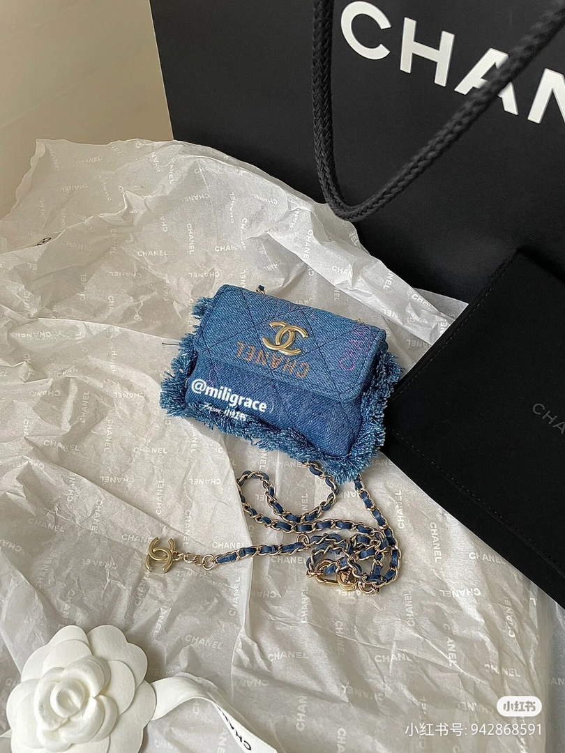 Chanel AP2623 Belt bag printed Denim gold Blue - Default Title - View 6
