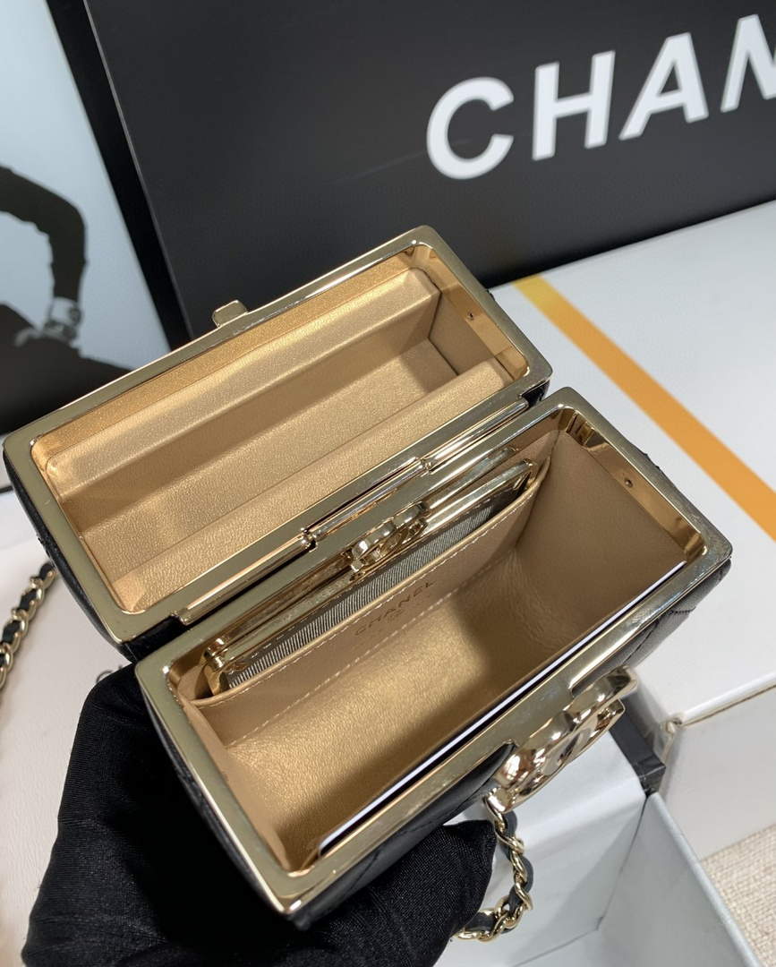 Chanel AP2656 Small box with chain lambskin Black