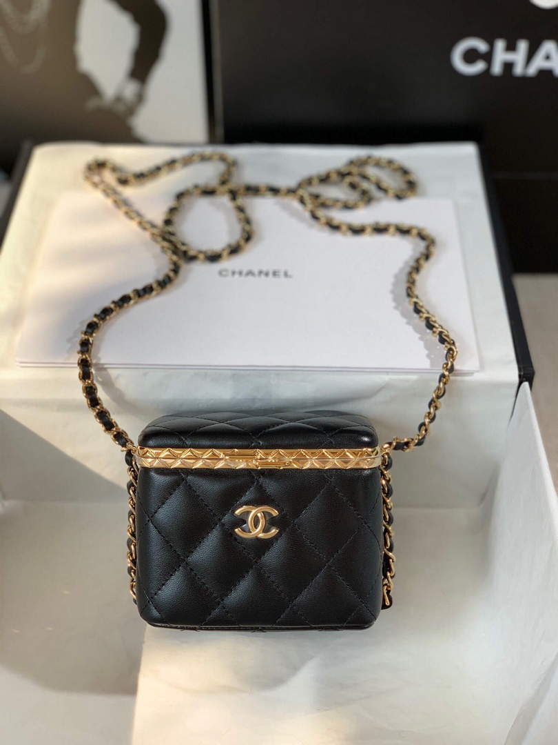 Chanel AP2717 Small Vanity With Chain Lambskin Gold Black - Default Title - View 1
