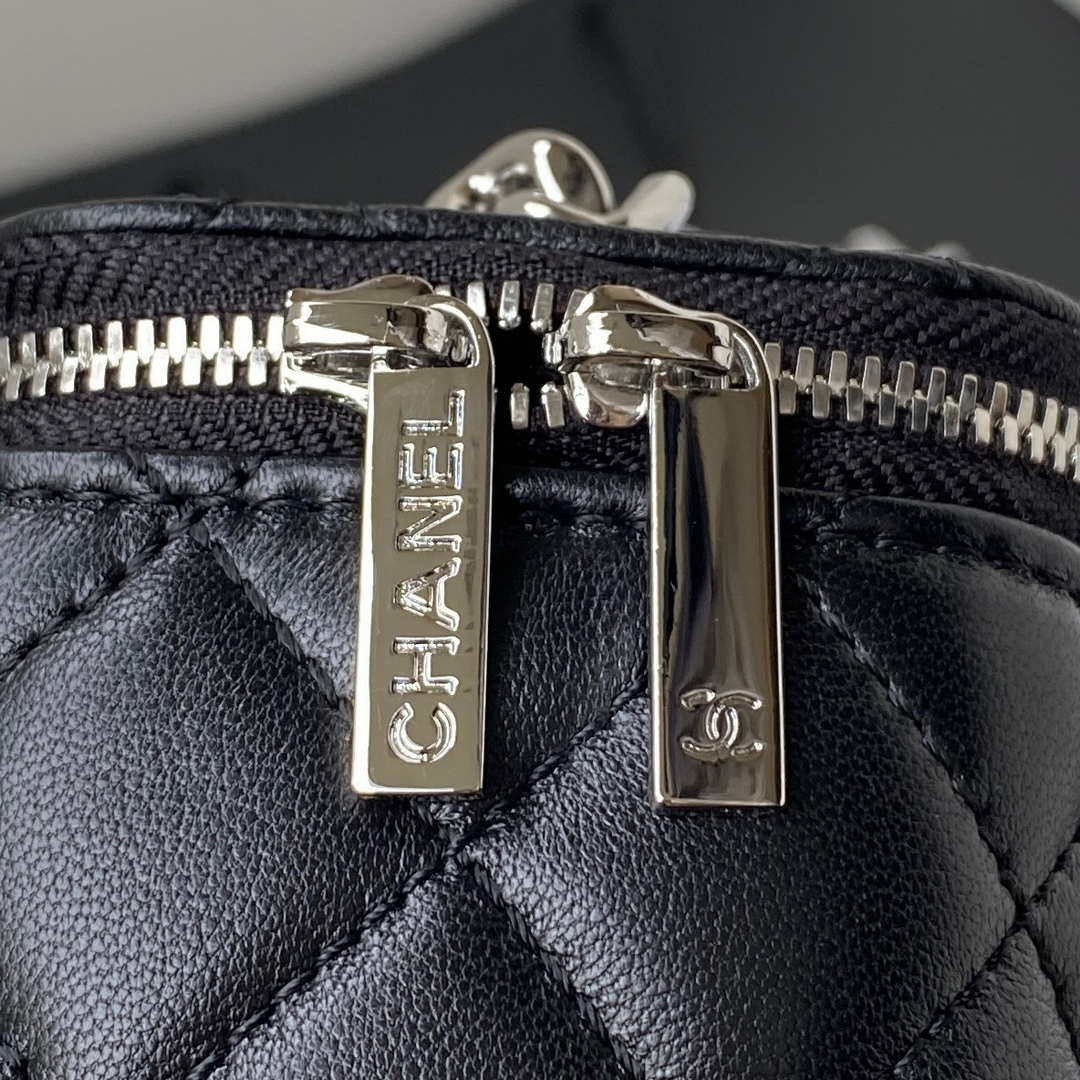 Chanel AP2718 Small Vanity With Chain Black Lambskin - Default Title - View 4