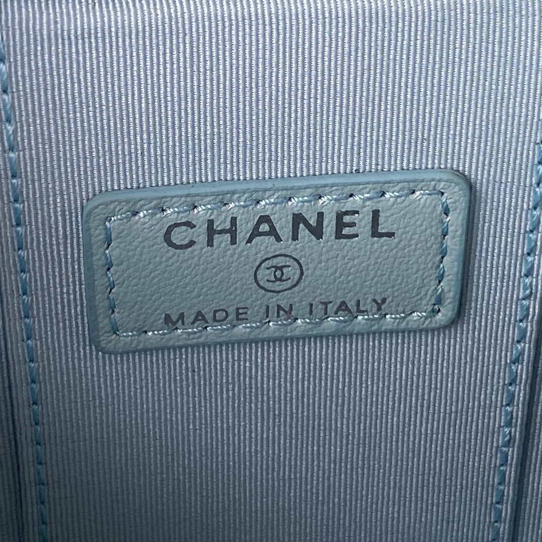 Chanel AP2718 Small Vanity With Chain Calfskin Blue
