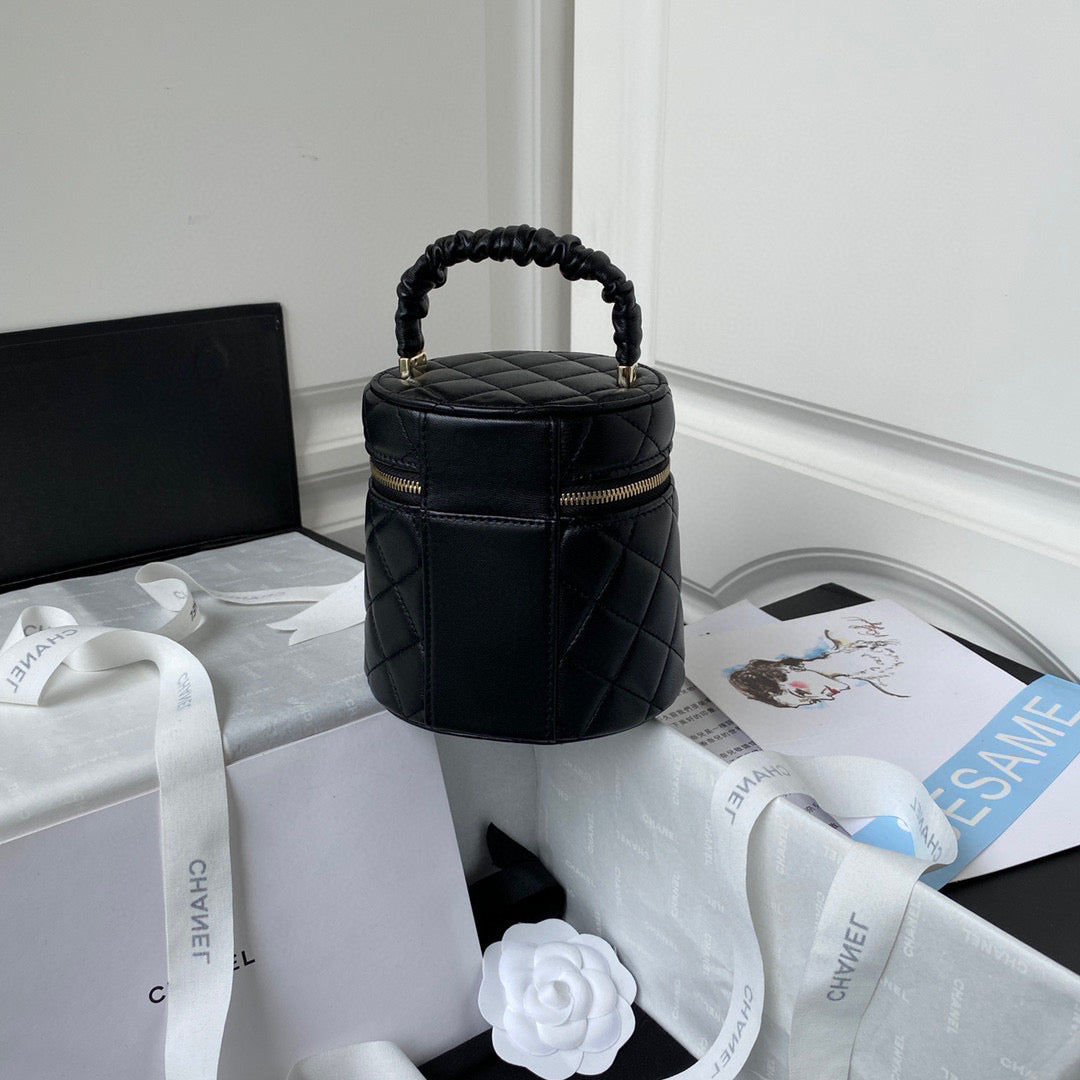 Chanel Vanity Case Lambskin AP2730 Black - Default Title - View 2