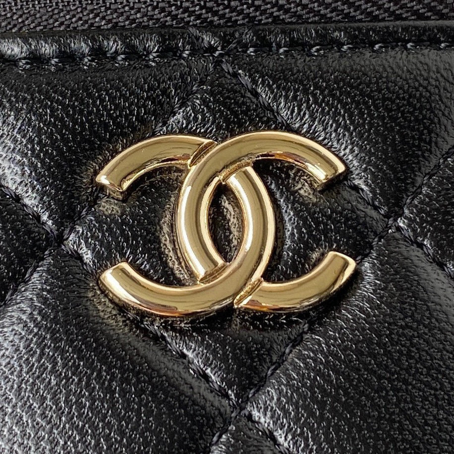 Chanel Vanity Case Lambskin AP2730 Black