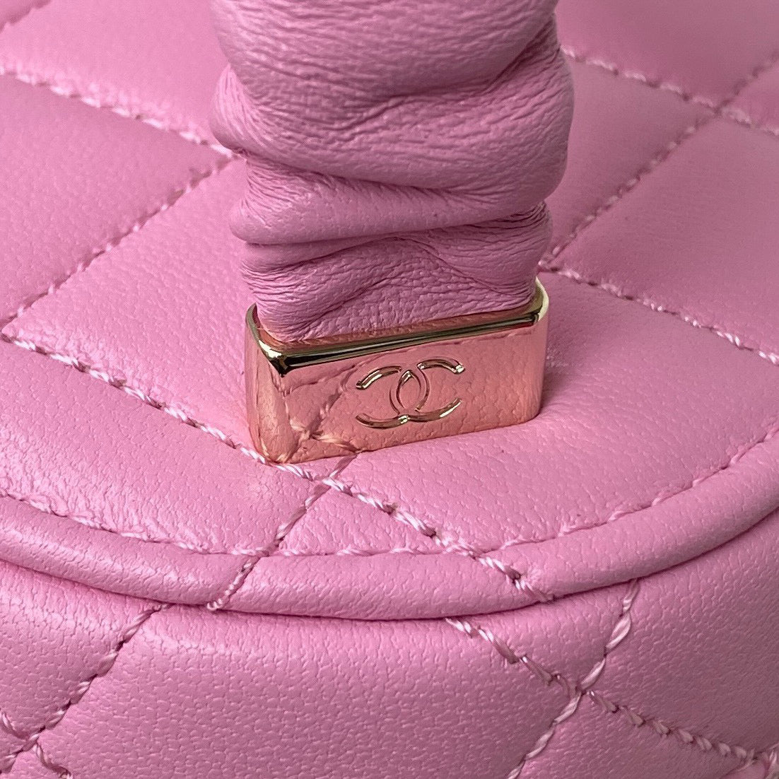 Chanel Vanity Case Lambskin AP2730 Pink