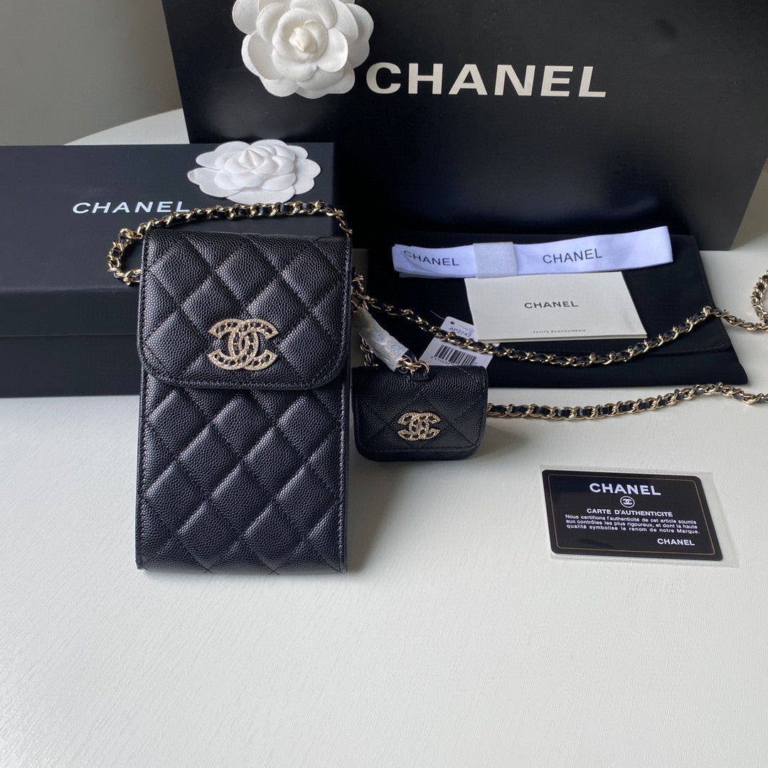 Chanel Phone Airpods Pro Case with Chain Grained Shiny AP2740 black - Default Title - View 1