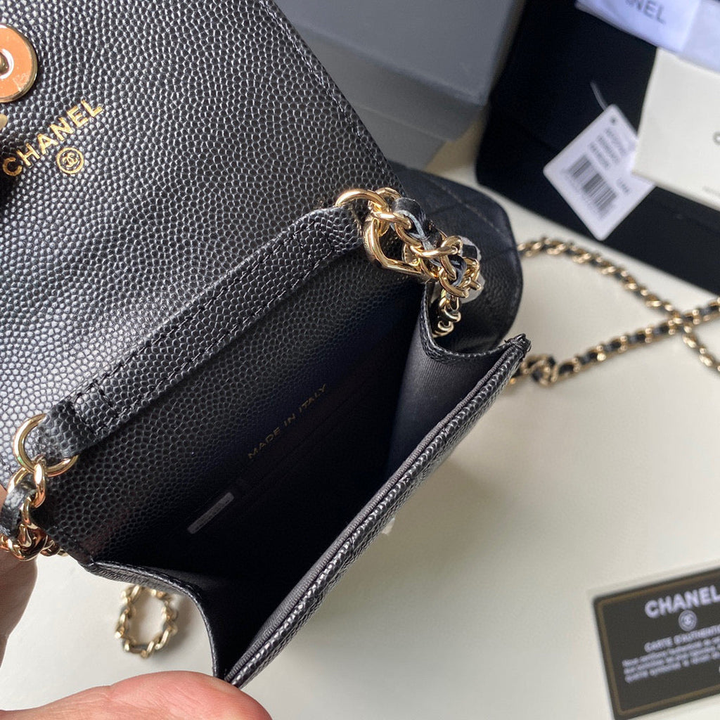 Chanel Phone Airpods Pro Case with Chain Grained Shiny AP2740 black