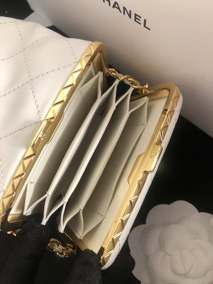 Chanel AP2750 Bucket Bag Shoulder Bag Lambskin White - Default Title - View 9