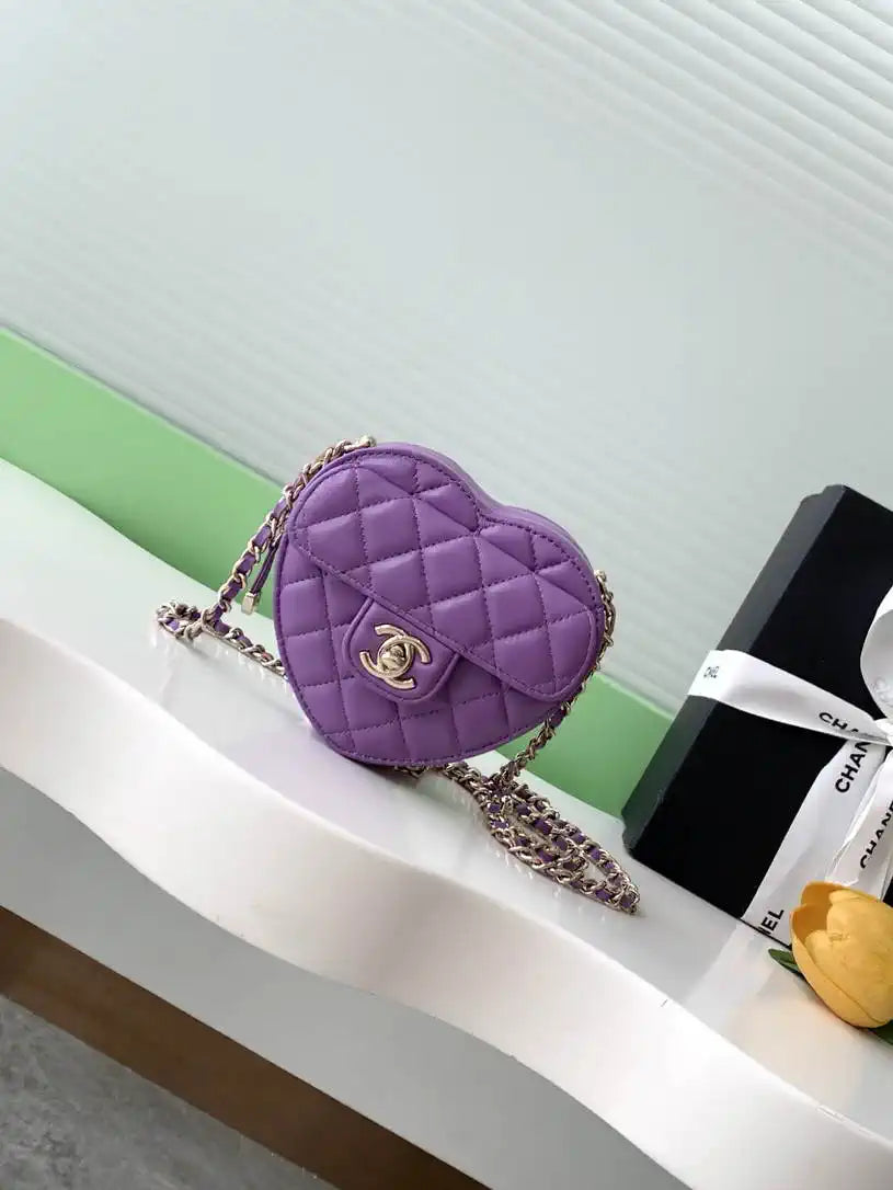 Chanel AP2784 Heart Clutch with Chain Lambskin Gold-Tone Metal