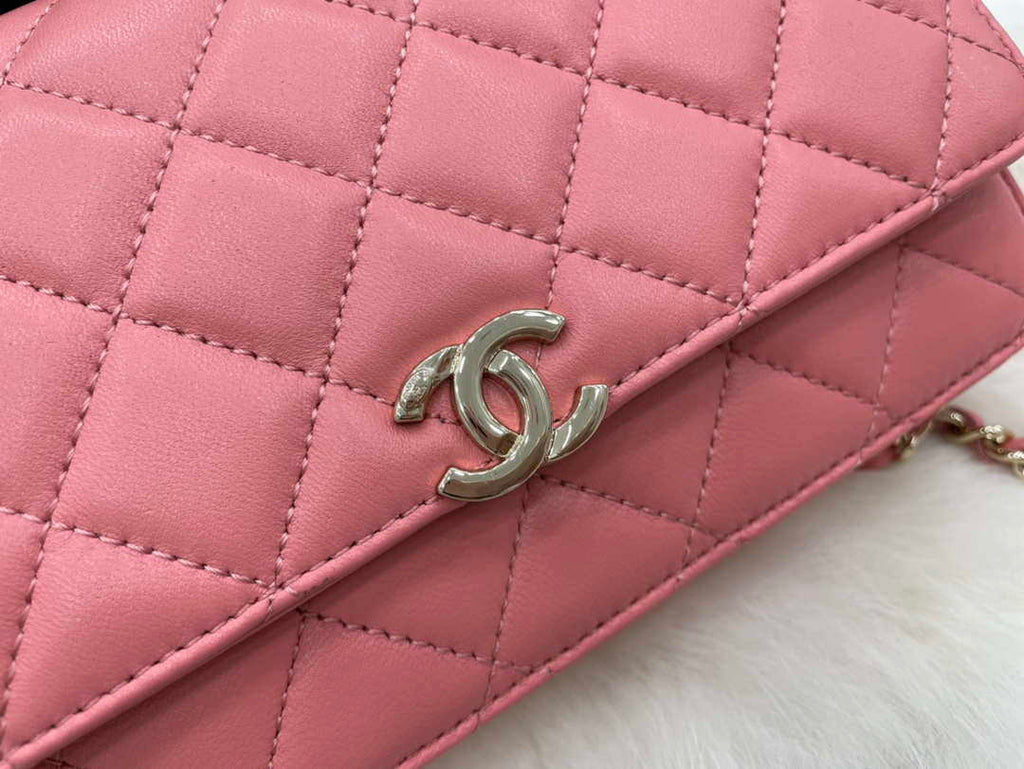 Chanel AP2844 Wallet on chain Lambskin bag with top handle Light gold Pink