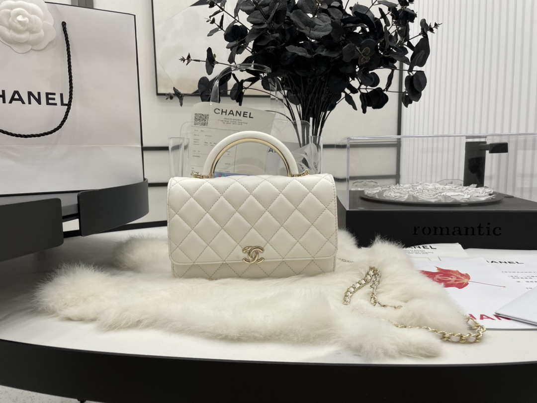 Chanel AP2844 Wallet on chain Lambskin bag with top handle Light gold White - Default Title - View 1
