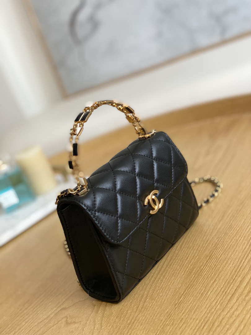 Chanel AP2945 Clutch with Chain Lambskin Black Gold