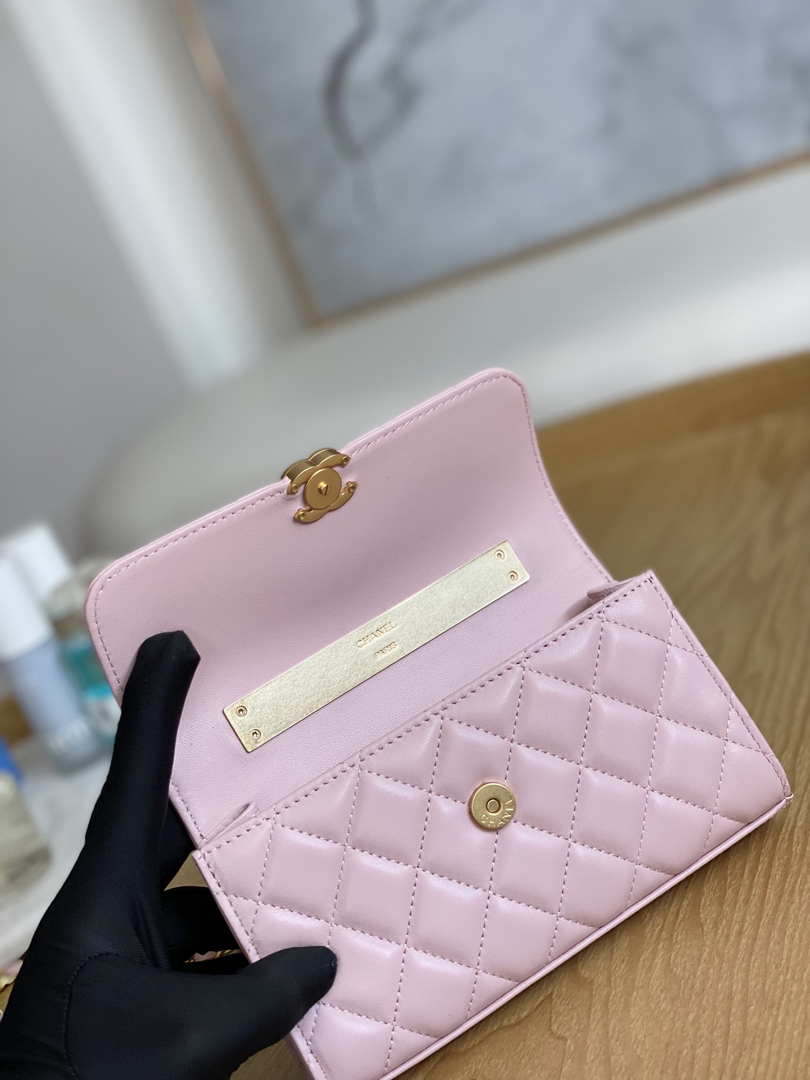Chanel AP2946 Phone Holder Clutch with Chain Lambskin Pink - Default Title - View 8