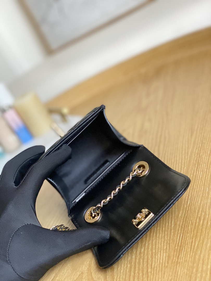 Chanel AP3020 Clutch with chain lambskip gold tone metal Black - Default Title - View 9