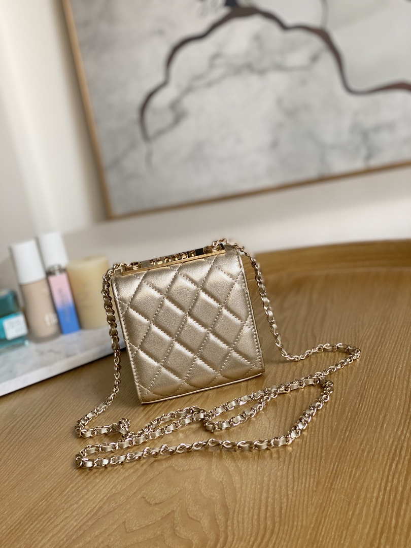 Chanel AP3020 Clutch with chain lambskin gold tone metal Gold - Default Title - View 2