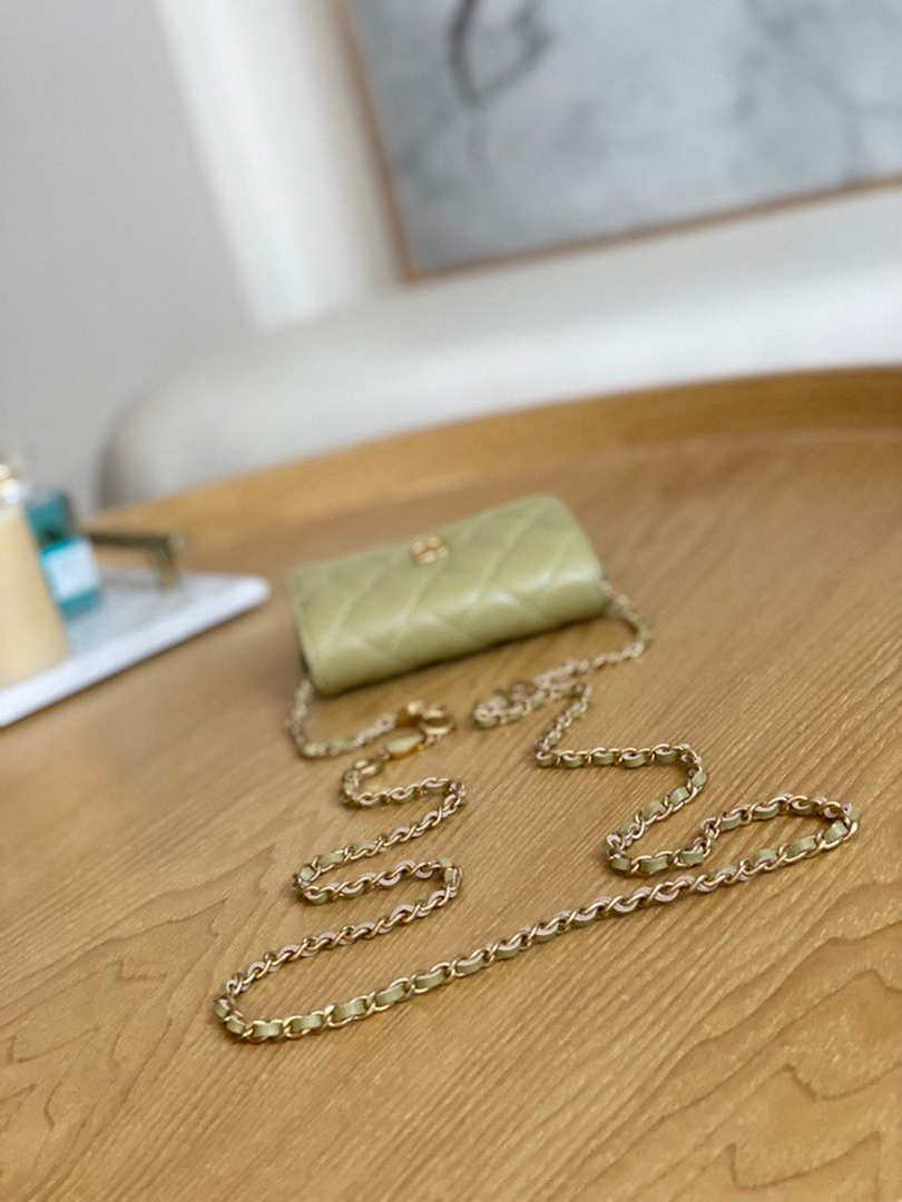 Chanel AP3036 Clutch With Chain lambskin Green