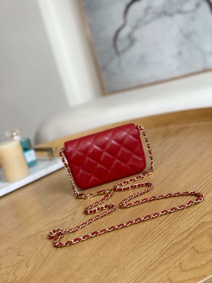 Chanel AP3036 Clutch With Chain lambskin Red - Default Title - View 2