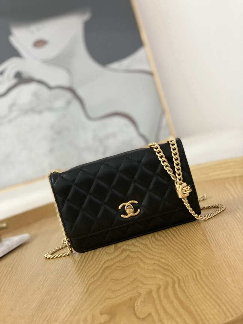 Chanel AP3043 WALLET ON CHAIN Lambskin & Gold-Tone Metal Black - Default Title - View 1