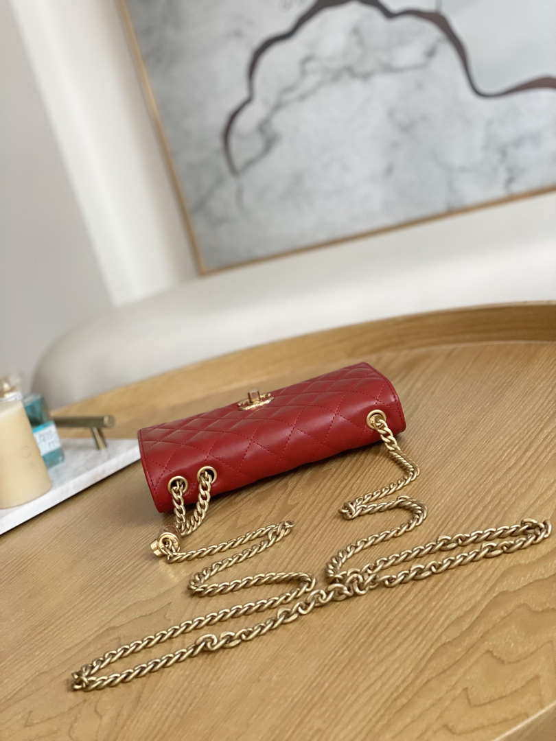 Chanel AP3043 WALLET ON CHAIN Lambskin & Gold-Tone Metal Red