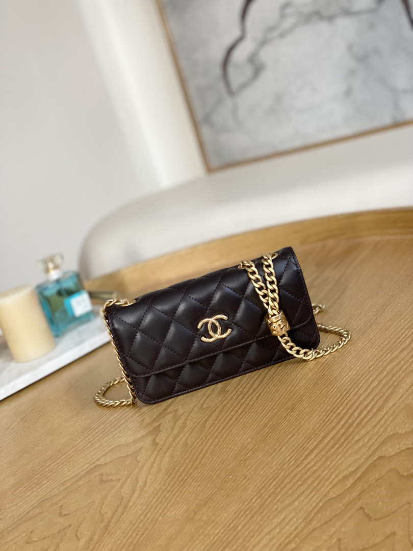 Chanel AP3047 FLAP Phone Holder With Chain Dark brown Lambskin - Default Title - View 1