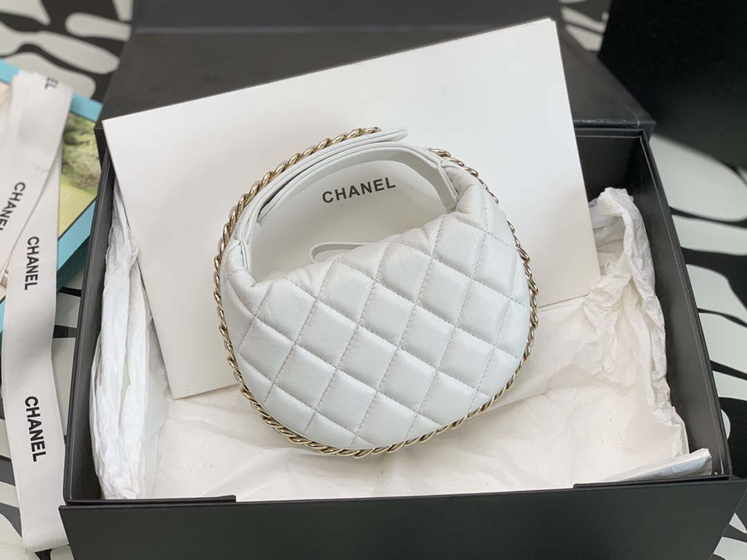 Chanel AP3095 Pouch Lambskin & Gold-Tone Metal White - Default Title - View 7