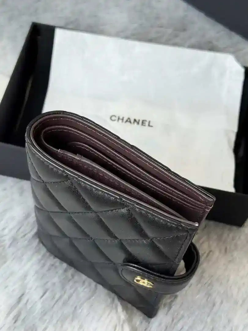 Chanel AP3196 Classic Passport Wallet Hold Lambskin Black