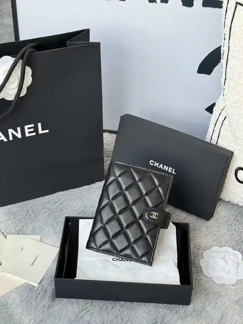 Chanel AP3196 Classic Passport Wallet Hold Lambskin Black