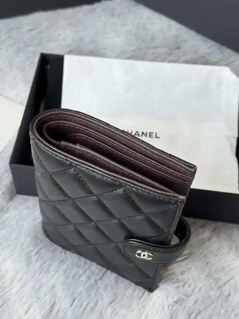 Chanel AP3196 Classic Passport Wallet Hold Lambskin Black