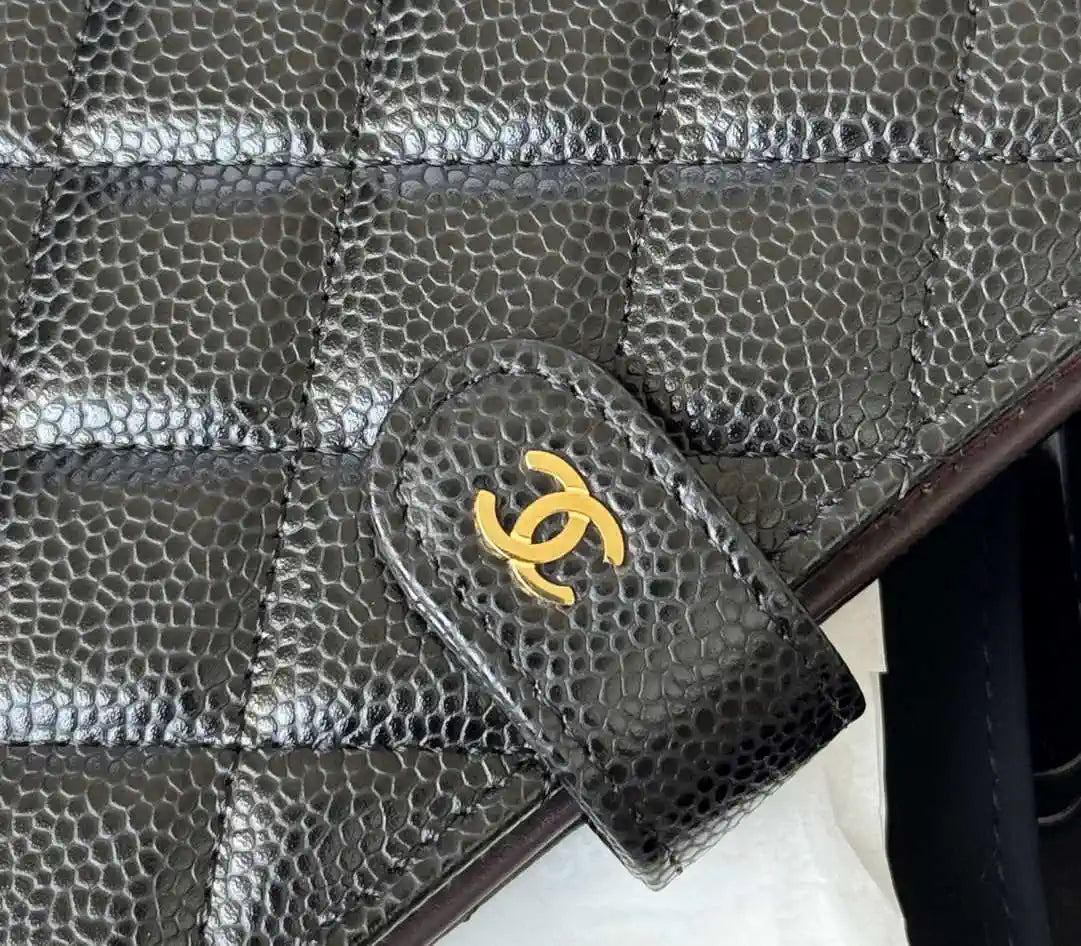 Chanel AP3196 Classic Passport Wallet Hold Rough ball Calfskin Black