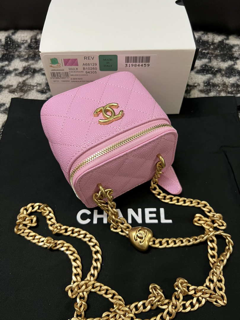 Chanel AP3203 Clutch With Chain Grained Calfskin Pink - Default Title - View 5