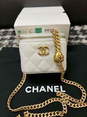 Chanel AP3203 Clutch With Chain Grained Calfskin White - Default Title - View 1