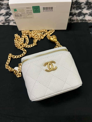 Chanel AP3203 Clutch With Chain Grained Calfskin White - Default Title - View 5