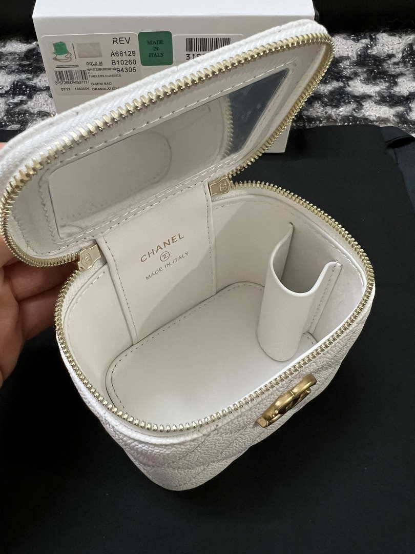 Chanel AP3203 Clutch With Chain Grained Calfskin White - Default Title - View 8