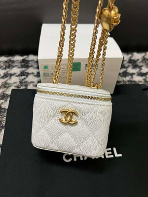 Chanel AP3203 Clutch With Chain Grained Calfskin White - Default Title - View 9