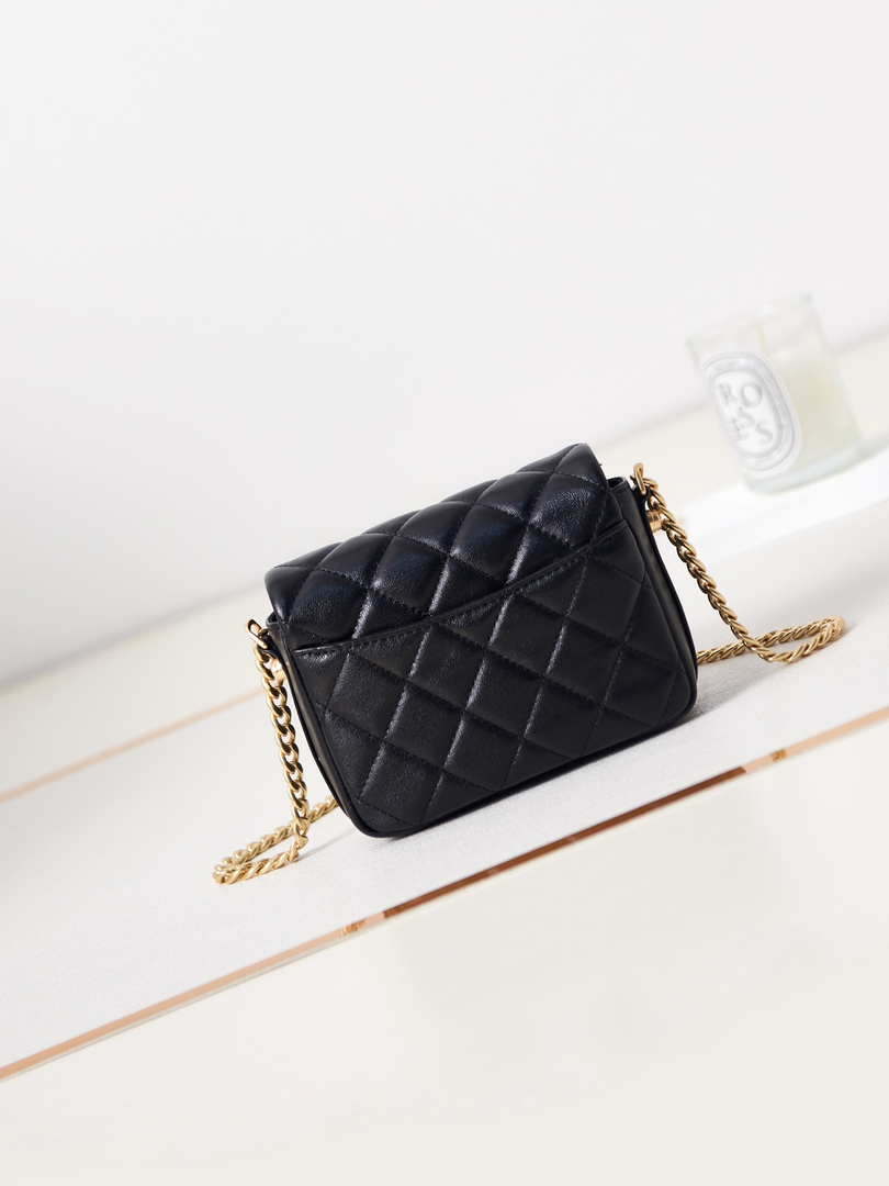 Chanel AP3208 Mini Flap bag With Chain shiny Lambskin & Gold-Tone Metal Black