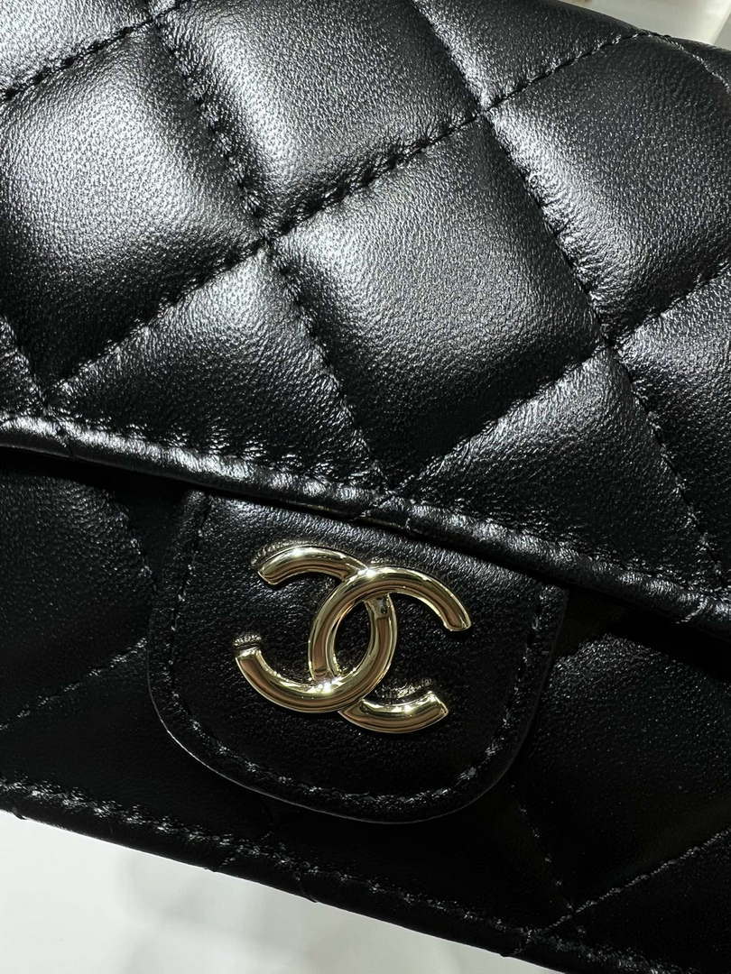 Chanel AP3226 Phone Holder with Chain Lambskin & Gold-Tone Metal Black