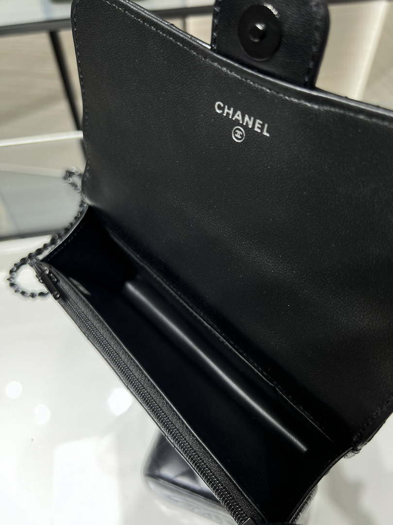 Chanel AP3226 Phone Holder with Chain Lambskin & Black-Tone Metal Black