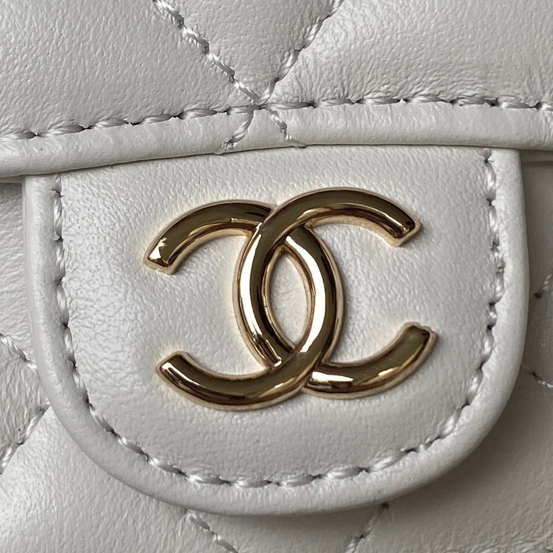 Chanel Phone Holder with Chain CC Lambskin & Gold-Tone Metal AP3226 White