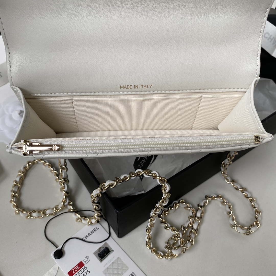 Chanel Phone Holder with Chain CC Lambskin & Gold-Tone Metal AP3226 White - Default Title - View 7