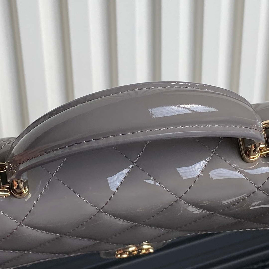 Chanel AP3226 Phone Holder with Chain Patent Calfskin & Gold-Tone Metal Gray
