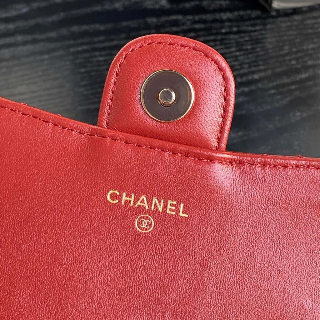 Chanel AP3226 Phone Holder with Chain Patent Calfskin & Gold-Tone Metal Red