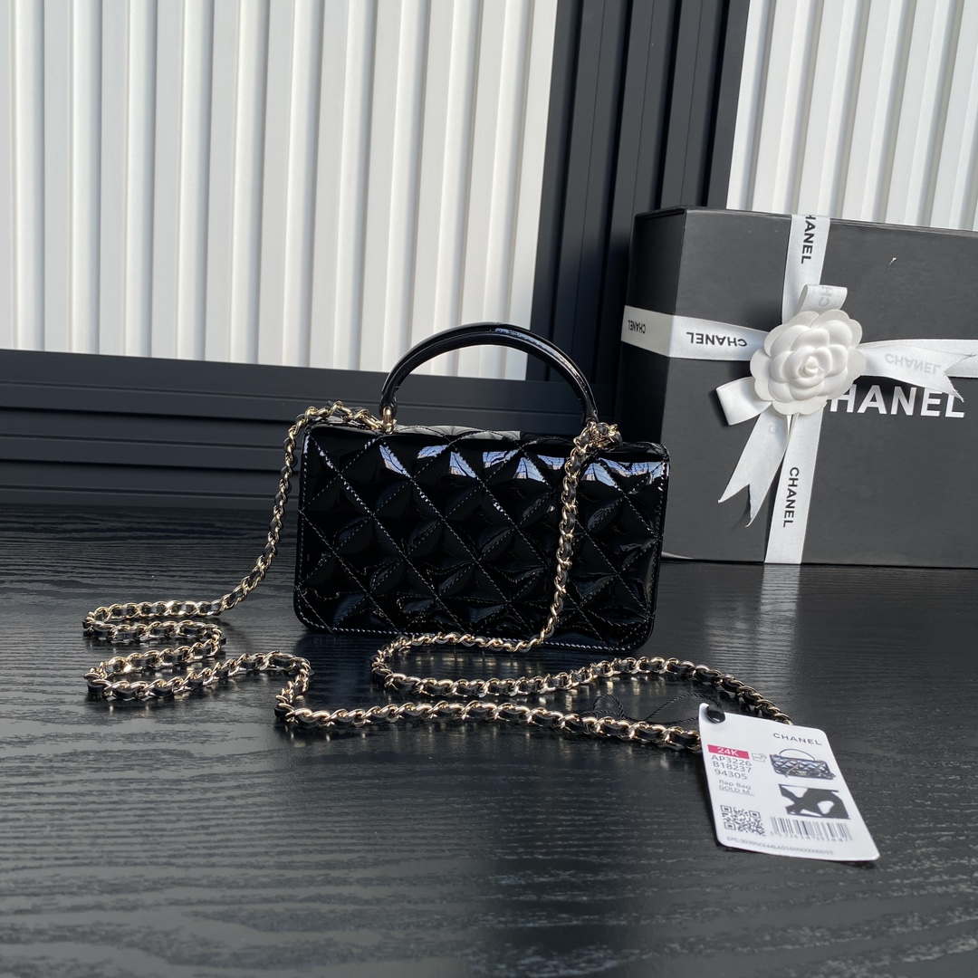 Chanel AP3226 Phone Holder with Chain Patent Calfskin & Gold-Tone Metal Black - Default Title - View 2