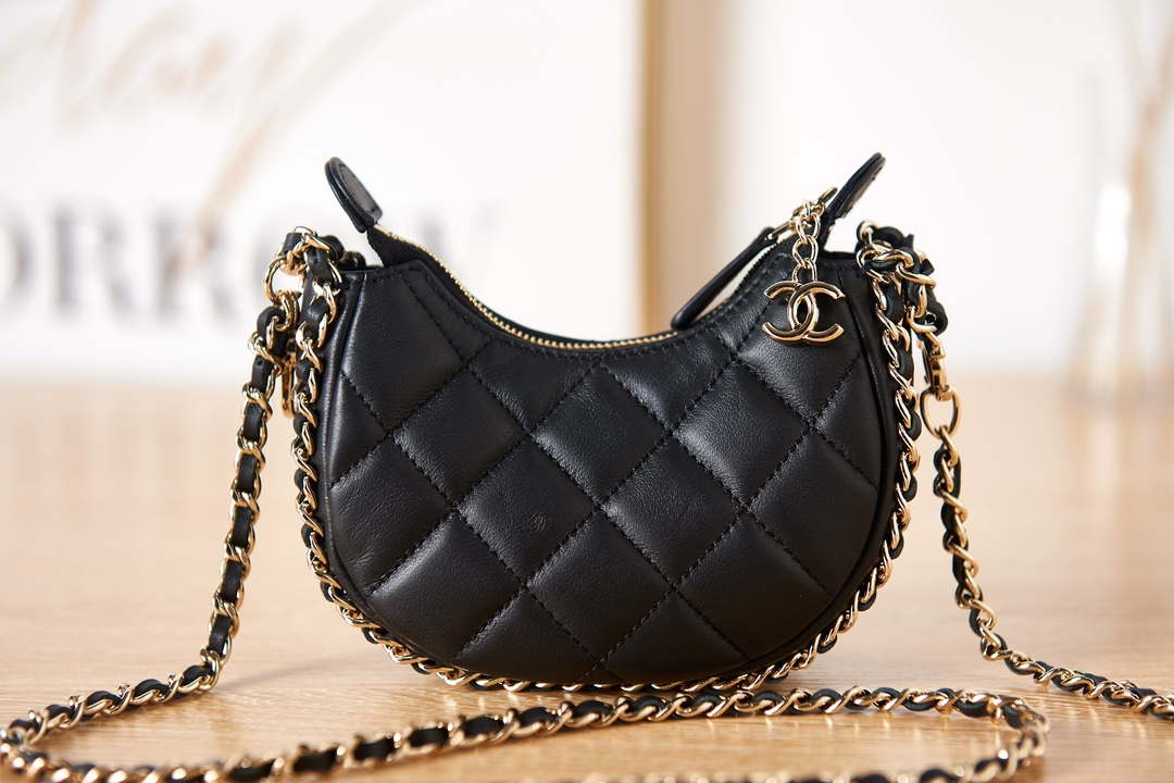 Chanel AP3232 Clutch With Chain Lambskin & Shiny Light Gold Metal Black - Default Title - View 2