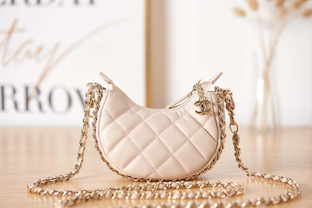 Chanel AP3232 Clutch With Chain Lambskin & Shiny Light Gold Metal Beige - Default Title - View 2