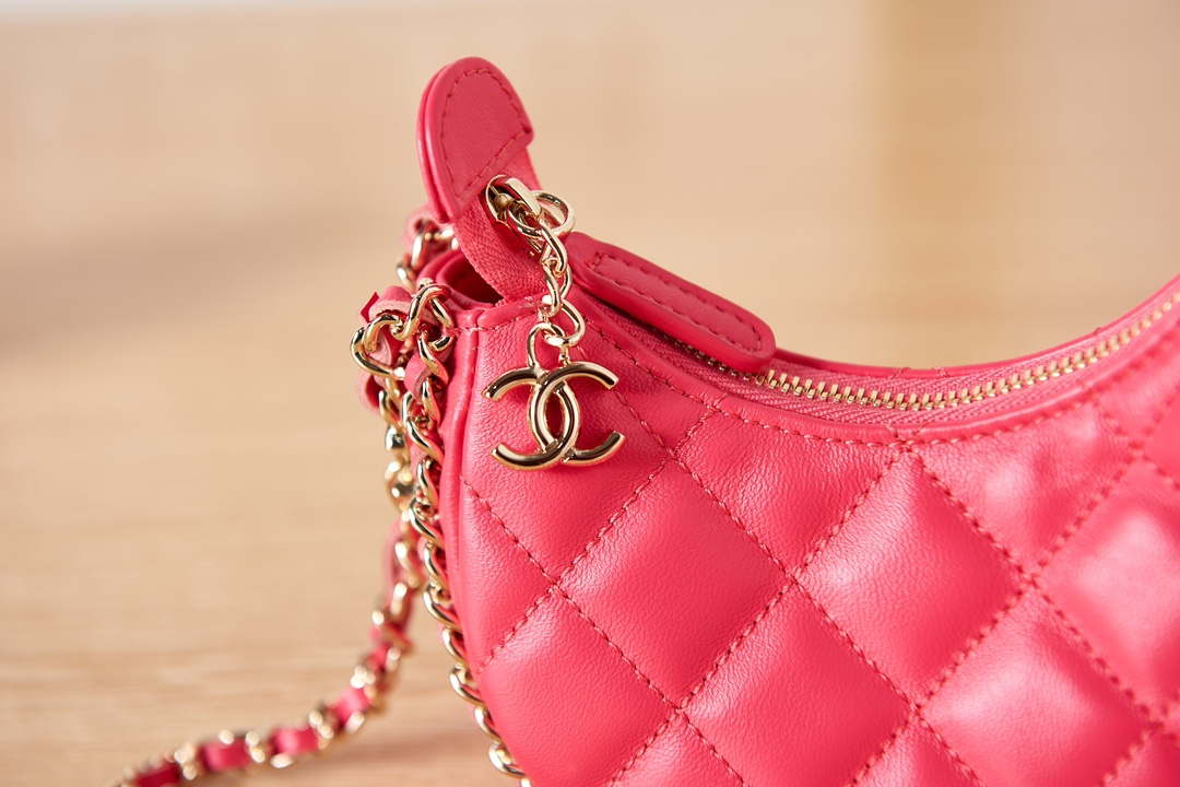 Chanel AP3232 Clutch With Chain Lambskin & Shiny Light Gold Metal Red - Default Title - View 8