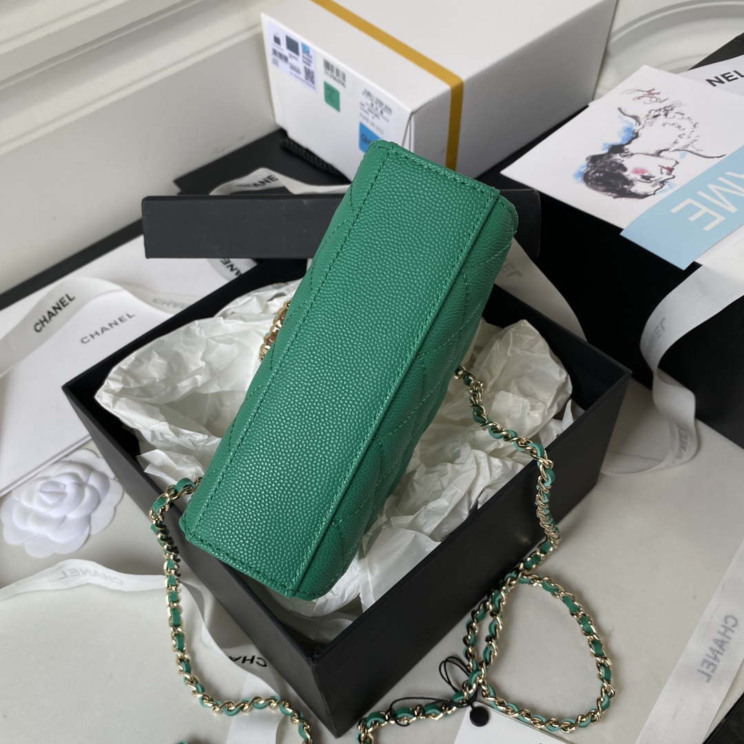 Chanel AP3237 Clutch with chain Grained Shiny Calfskin Gold With Handle Bag Green - Default Title - View 6