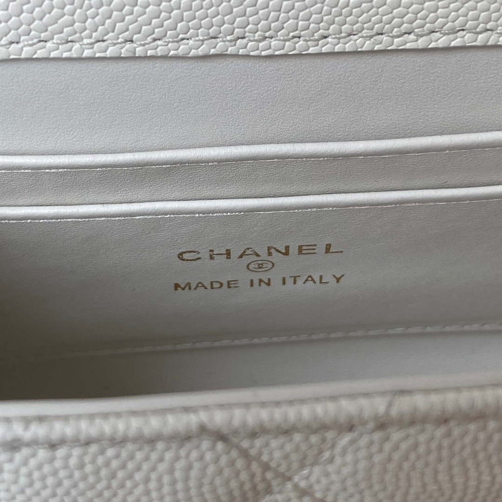 Chanel AP3237 Clutch with chain Grained Shiny Calfskin Gold With Handle Bag White