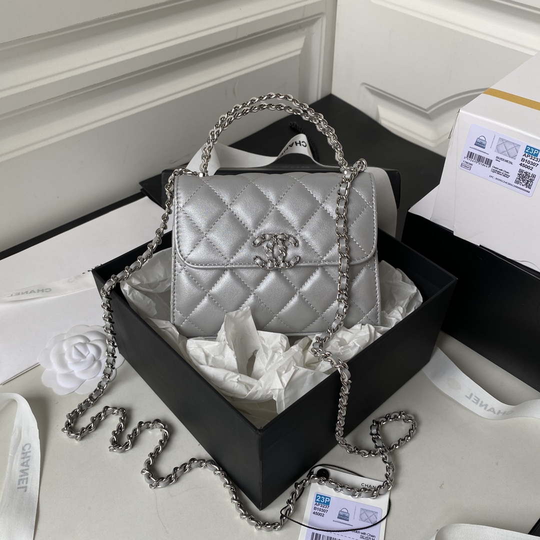 Chanel AP3237 Clutch with chain Lambskin Gold With Handle Bag - Default Title - View 1